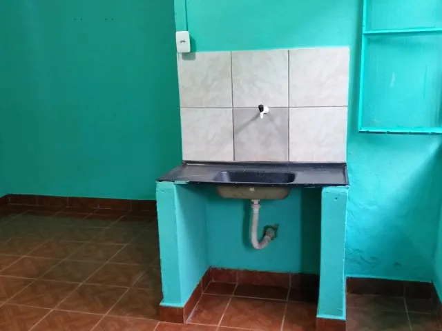 Alugam-se apartamentos