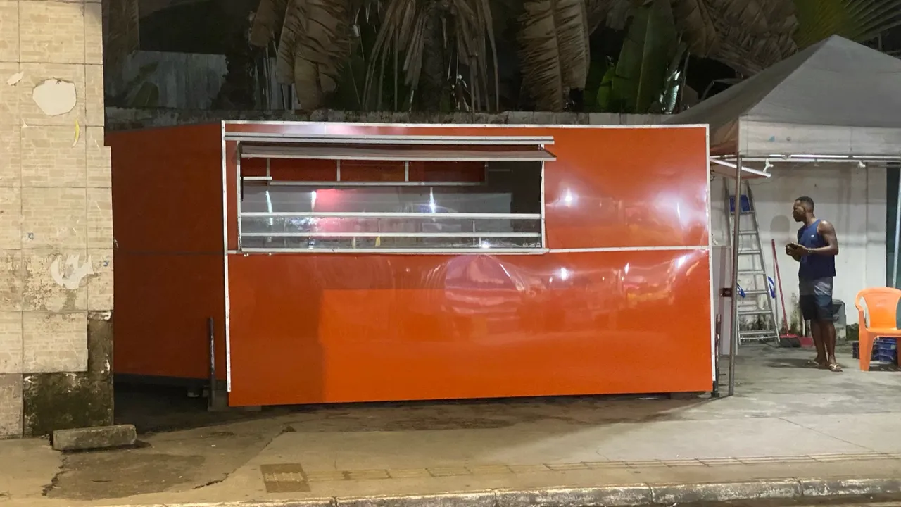 Trailer loja