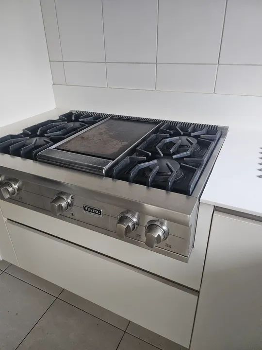 Cooktop Viking - 5 Bocas - Aço Inox - Foto 2