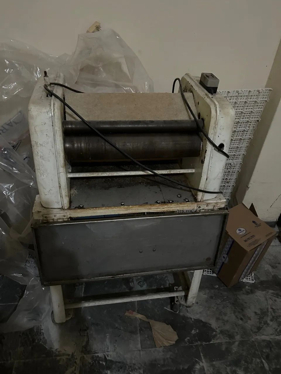 Modeladora de pães em ótimo estado  - Foto 4