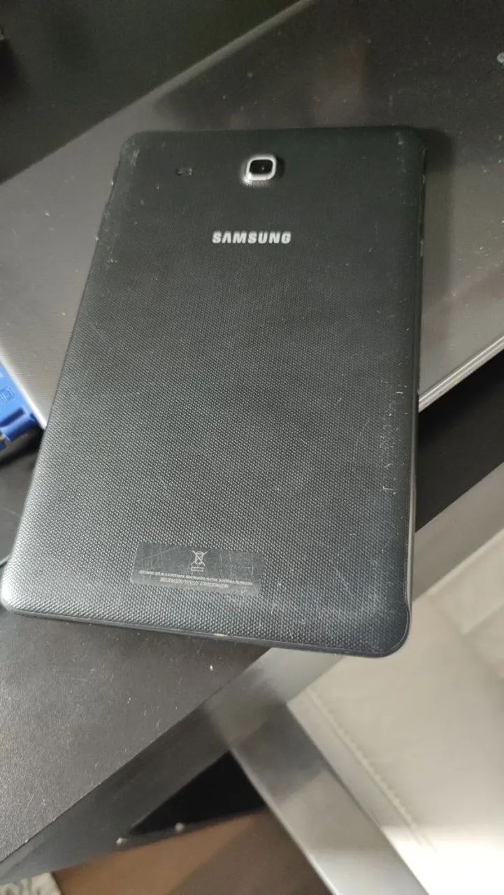 Samsung tablet E - Foto 2