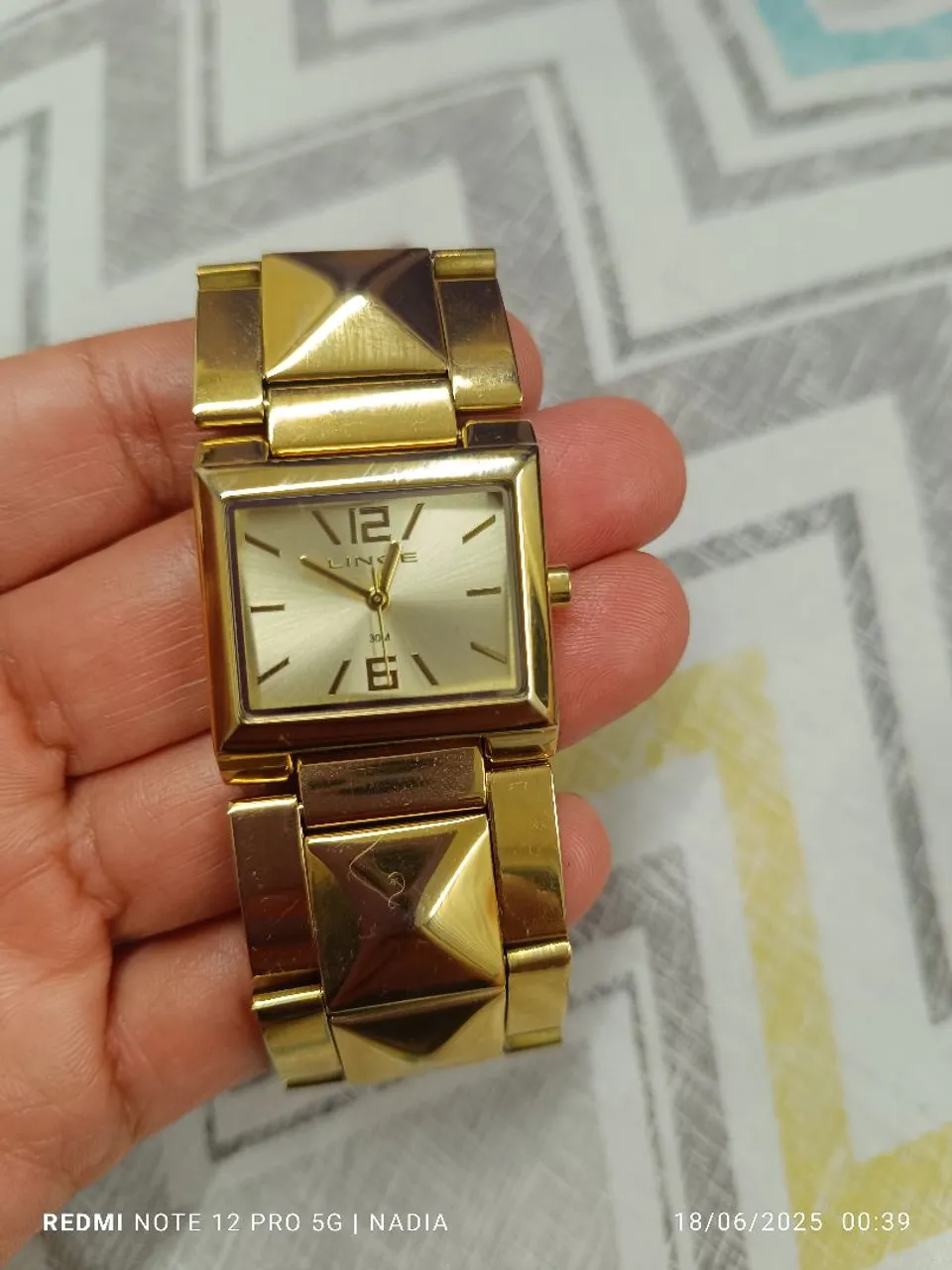 Relógio marca Lince Dourado 