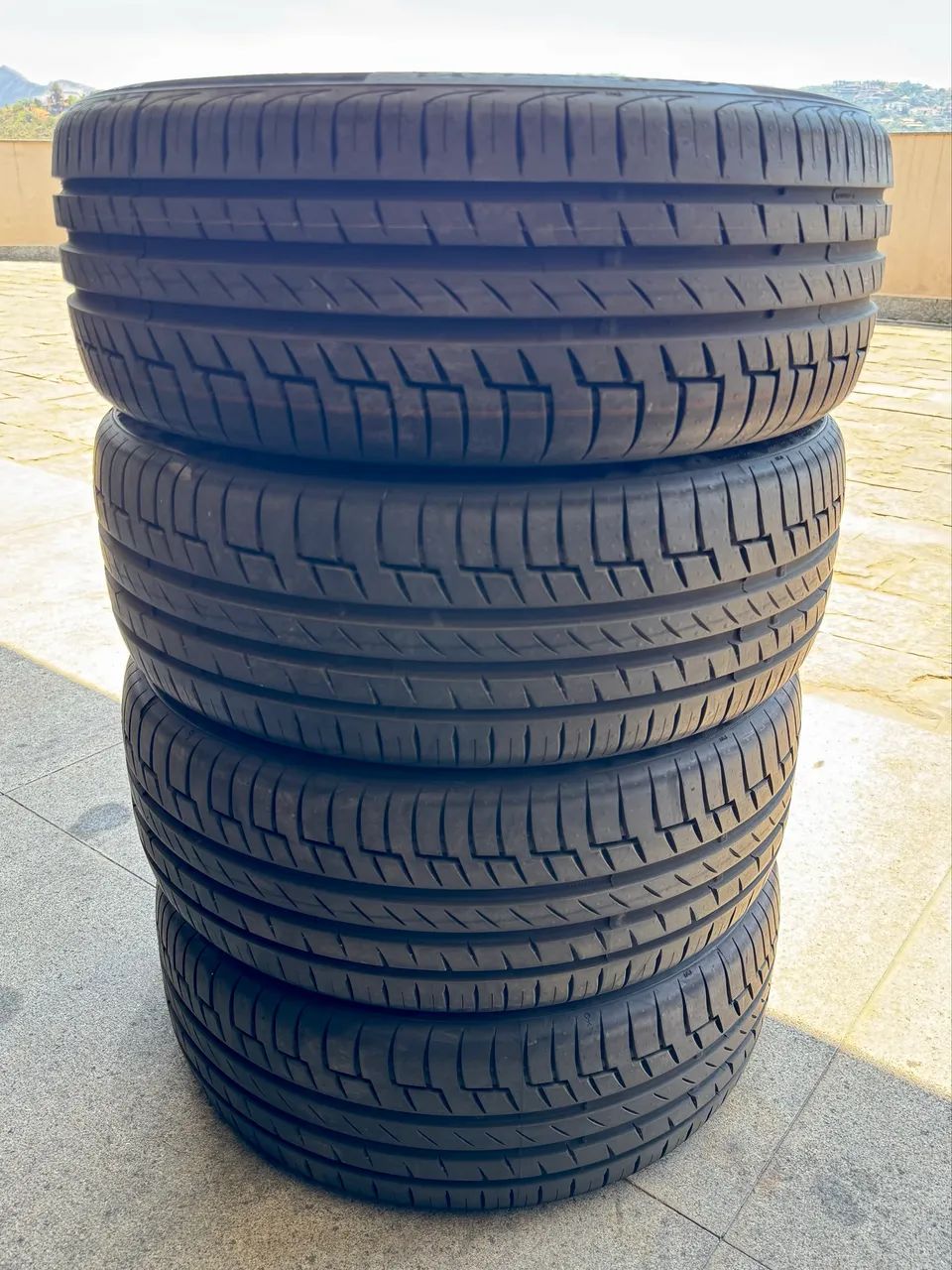 Jogo De Pneus Continental Premiumcontact 6 215/45r18 - Foto 4