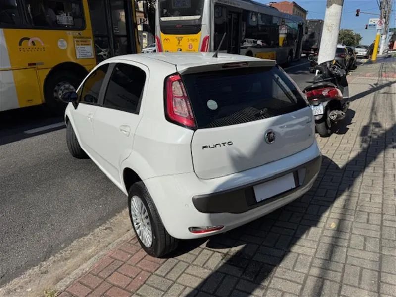 FIAT PUNTO 1.6 Essence 16V - Foto 2