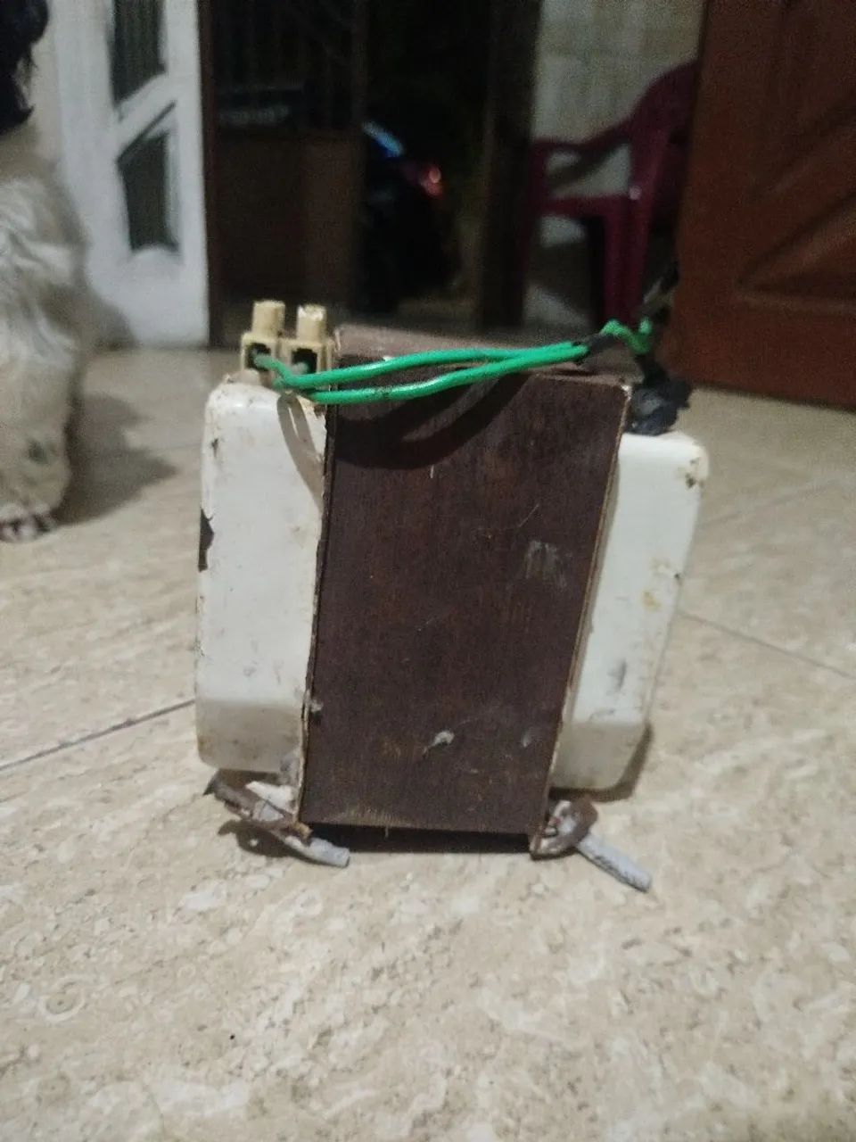 Vendo transformador 110v e 220v - Foto 3