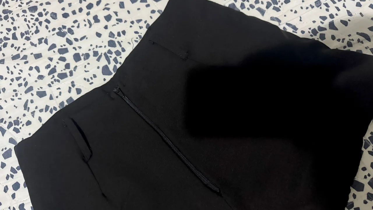 Short preto com brilho - Foto 3