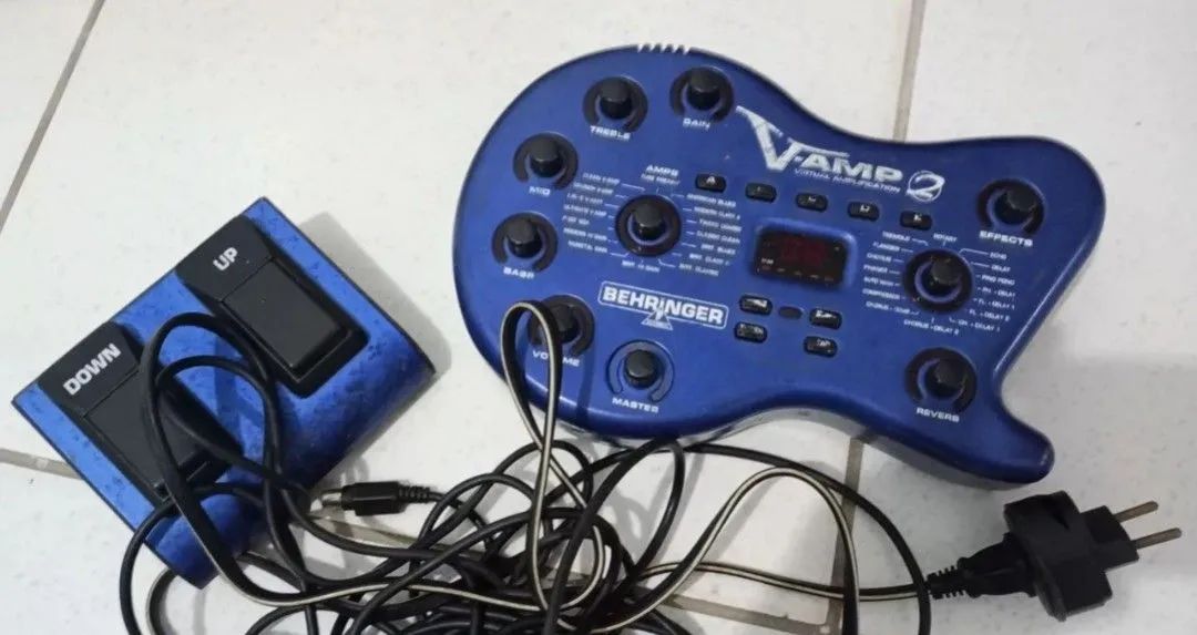 Pedaleira 64312832332290121