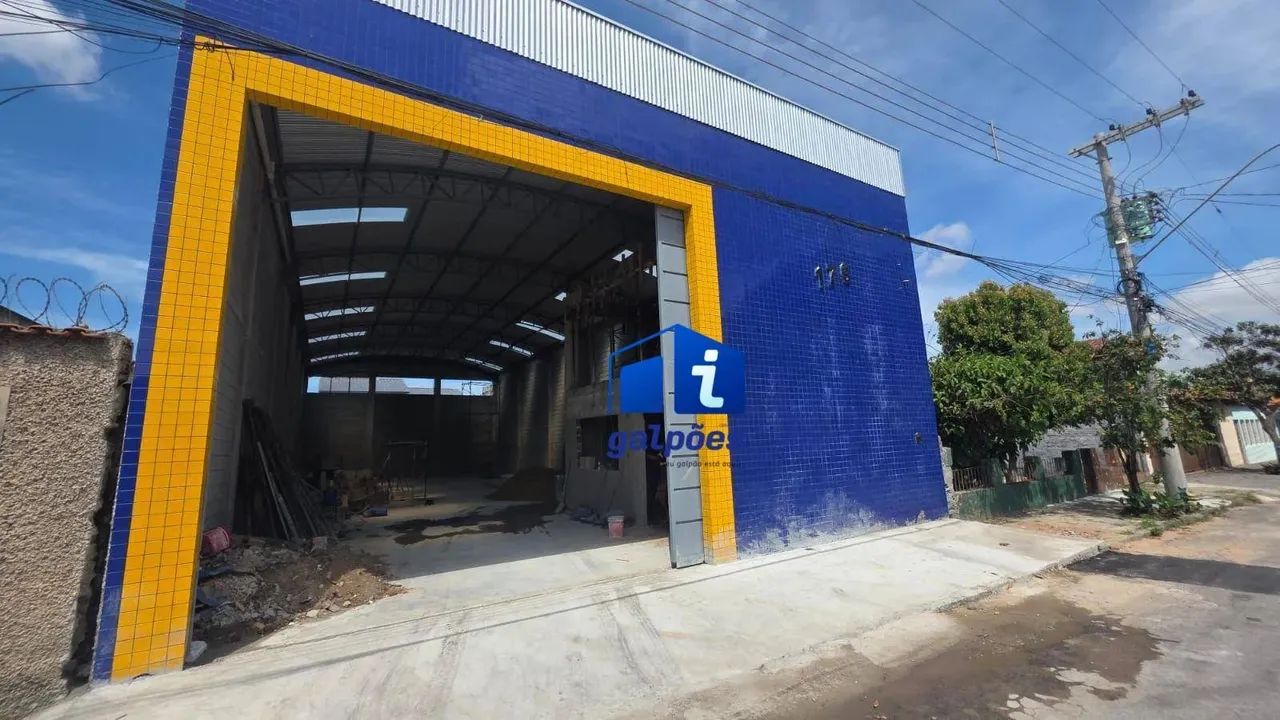 Galpão com 360 m² no bairro Industrial - Contagem/MG