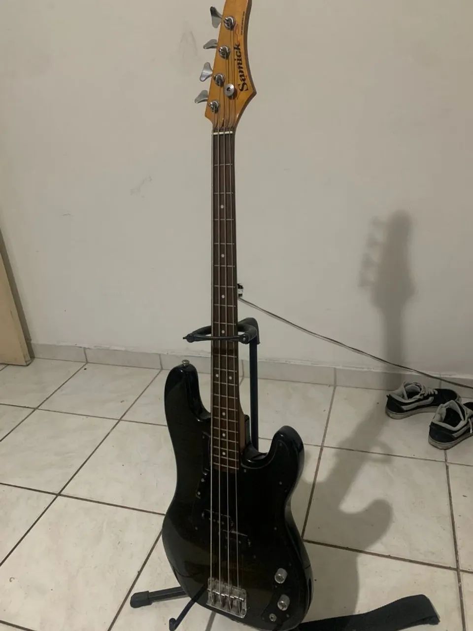 Baixo Samick 4 Cordas - Ótimo Estado  - Foto 3
