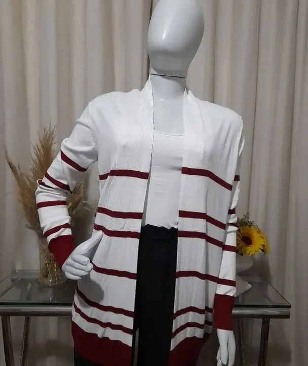Cardigan de tricot feminino com listras da MARFINNO. <br>?Tam G<br>?60,00<br>