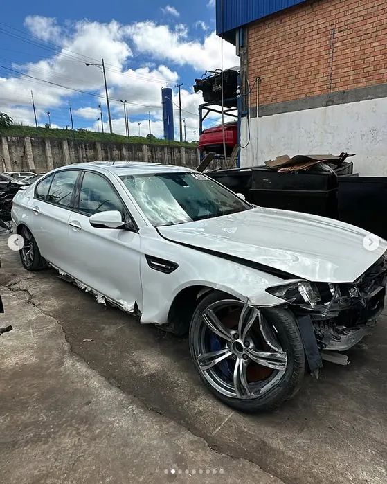 SUCATA BMW M5 4.4 BI-TURBO 560CV 2015 - Foto 4
