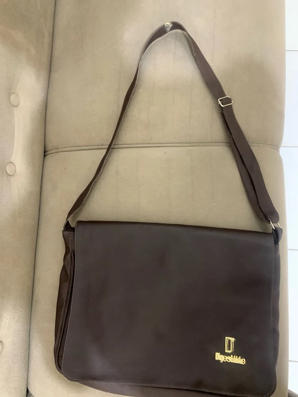 Bolsa de ombro marrom