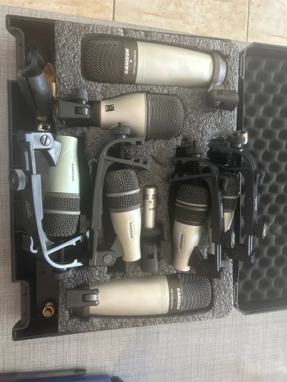 Kit de 8 microfones  samson  - Foto 3