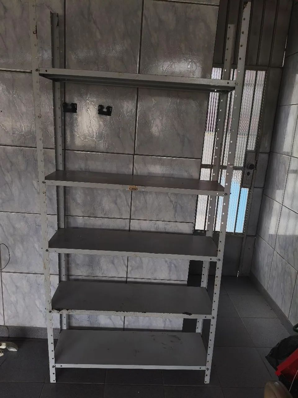 Estante de Prateleiras de Ferro - Foto 2