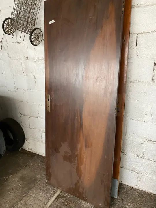 Porta de apartamento madeira muito boa - Foto 5