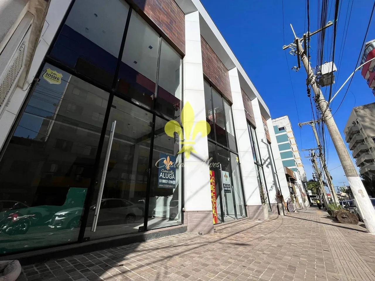 Loja Comercial de Alto Padrão para Locação no Centro de Torres/RS