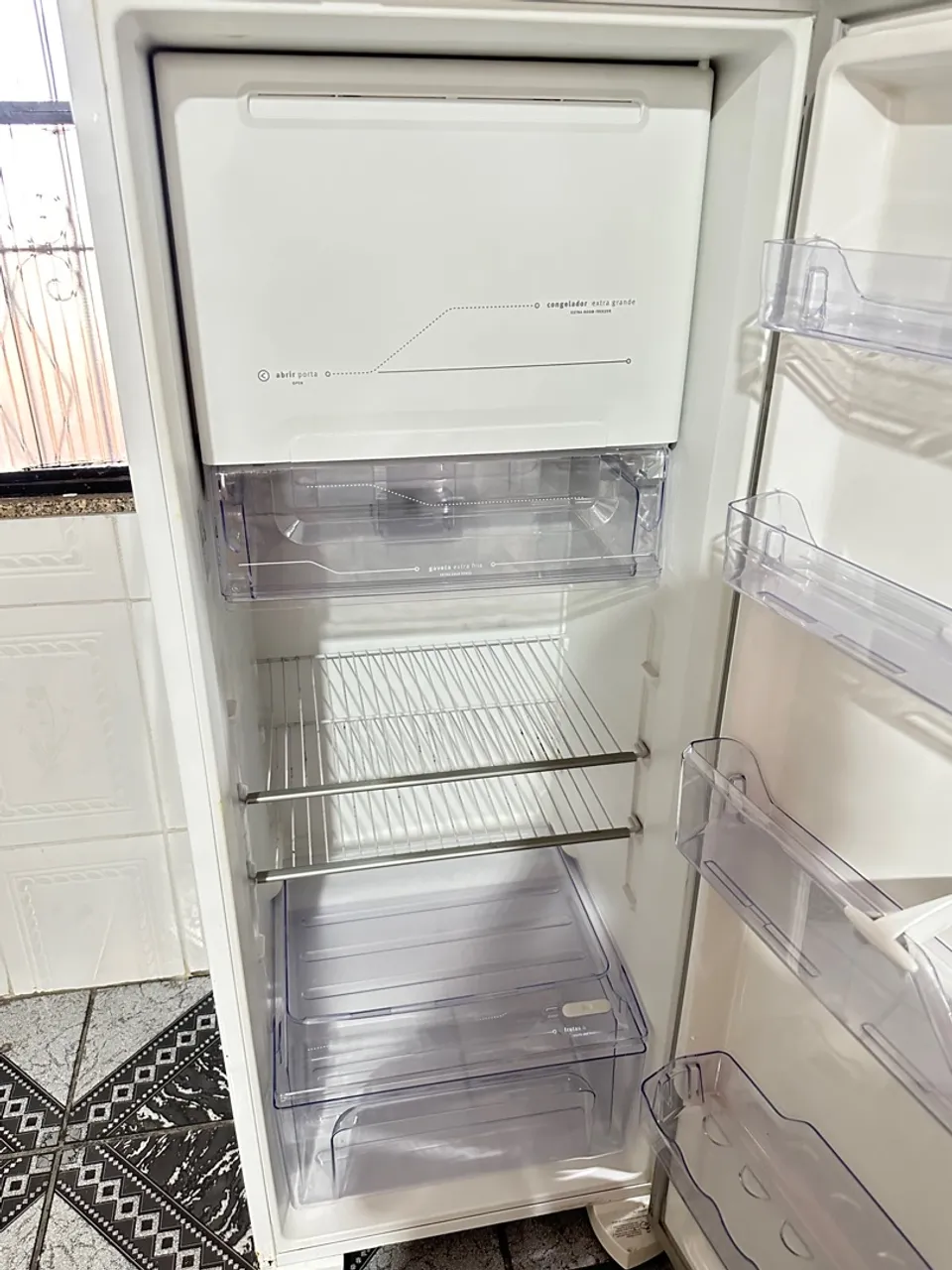 Geladeira Frost Free