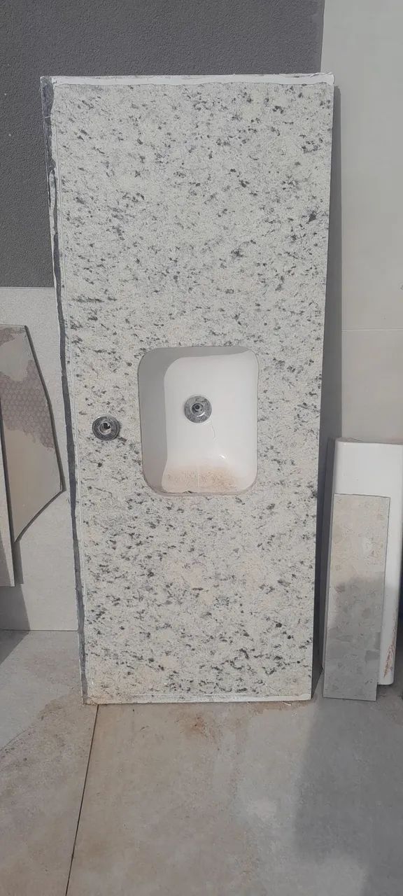 Bancada de banheiro com cuba65204301739394120