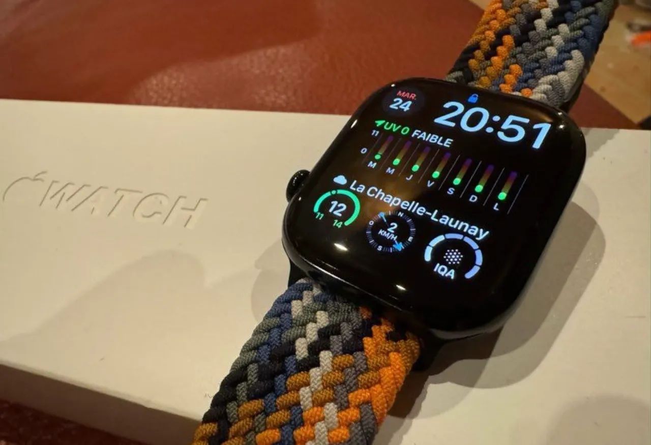 Apple Watch Series 10 gps/cellular 46mm Pulseira preta de elos magnéticos - Foto 2