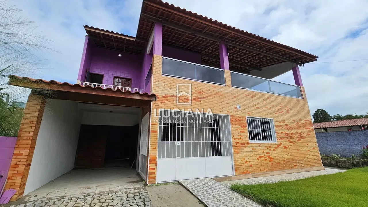 Excelente Localização! Casa com piscina perto do Centro de Gravatá/PE