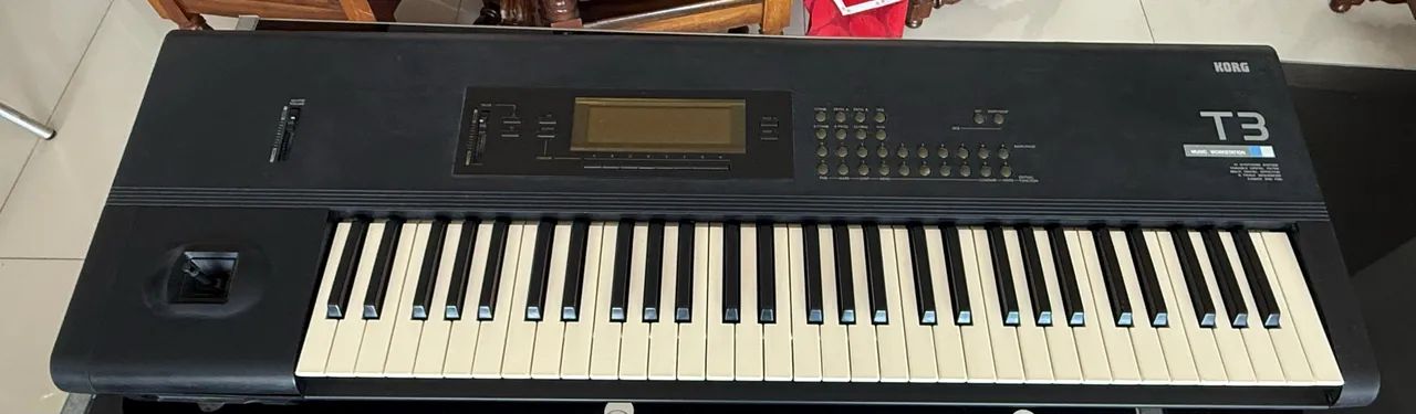 Teclado KORG T3 usado - Foto 2