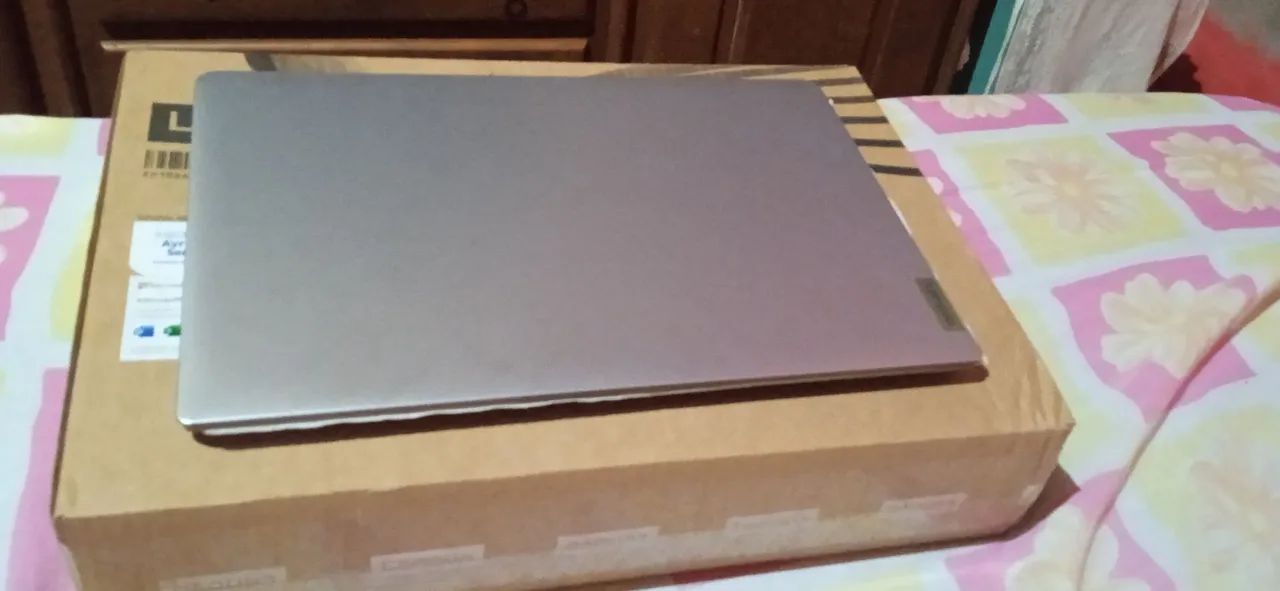 Notebook Lenovo - (Novo) - Foto 4