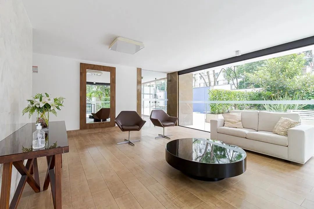 Apartamento tipo para venda com 4 quartos, sendo 1 suíte, 233m²
