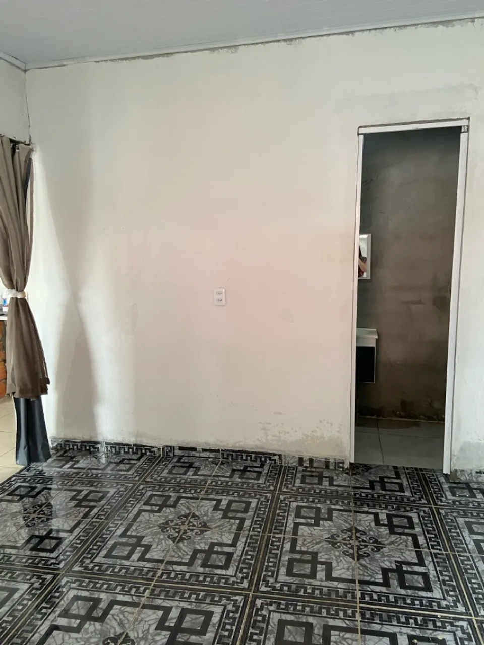 estou vendendo ou alugando esta casa no Jorge teixeira
