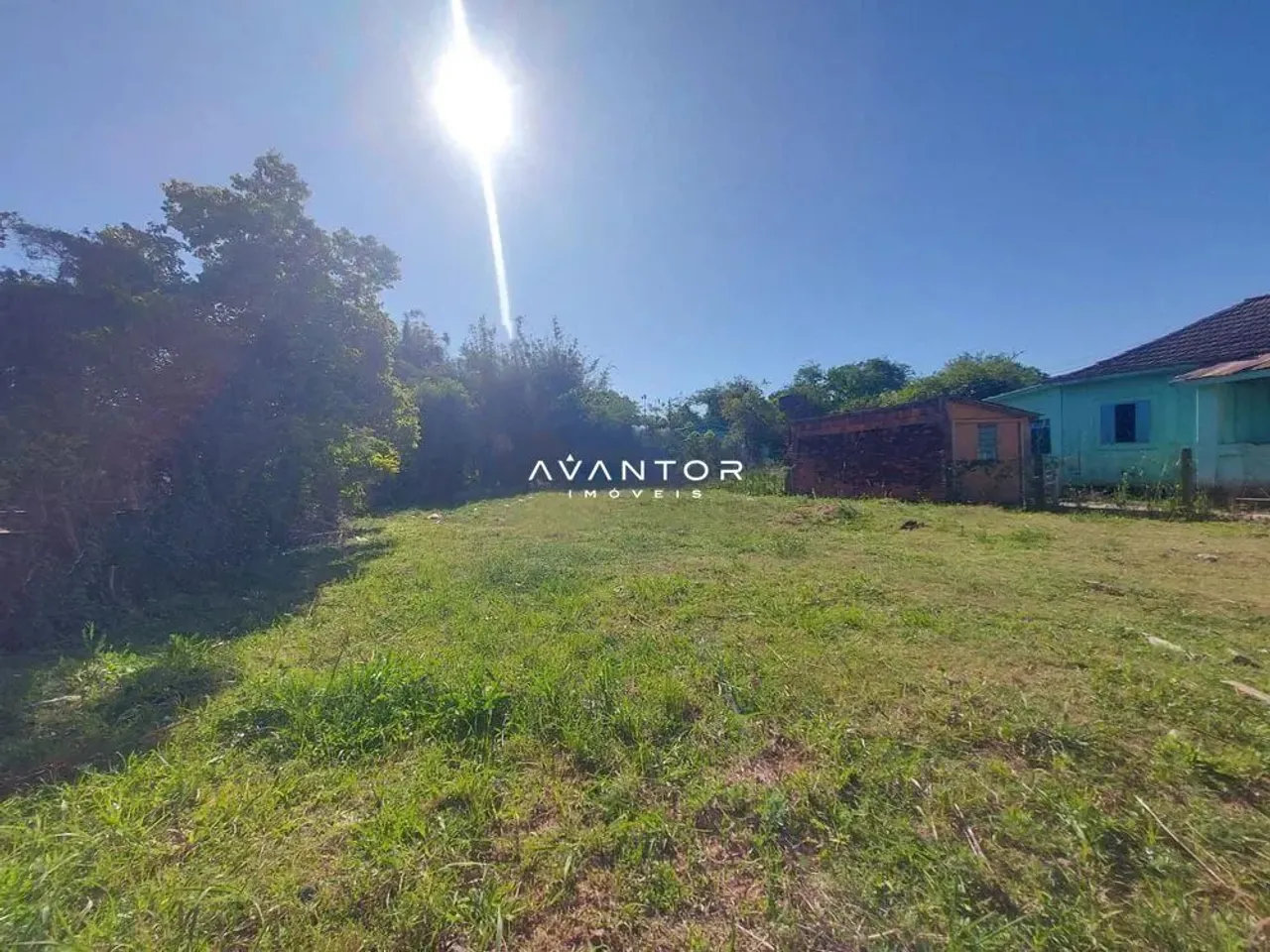 Terreno Amplo De 612 m² Pronto Para Construir!