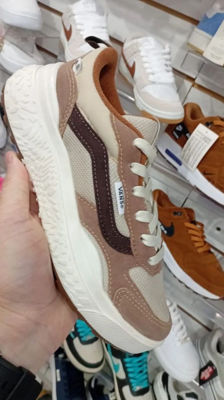 Tênis Ultrarange Lançamento V a n s Calçados Jardim Juliana