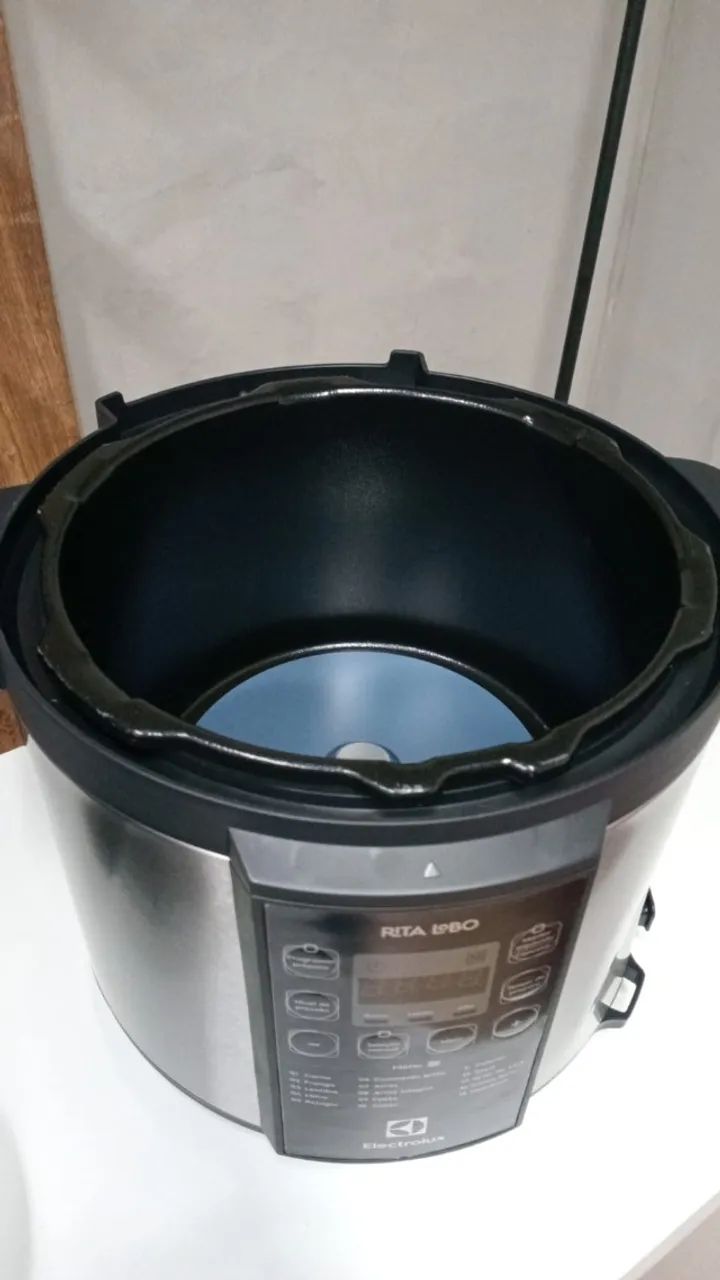 PANELA DE PRESSÃO ELECTROLUX 220V ANTI PCC20 AÇO ESCOVADO - Foto 5