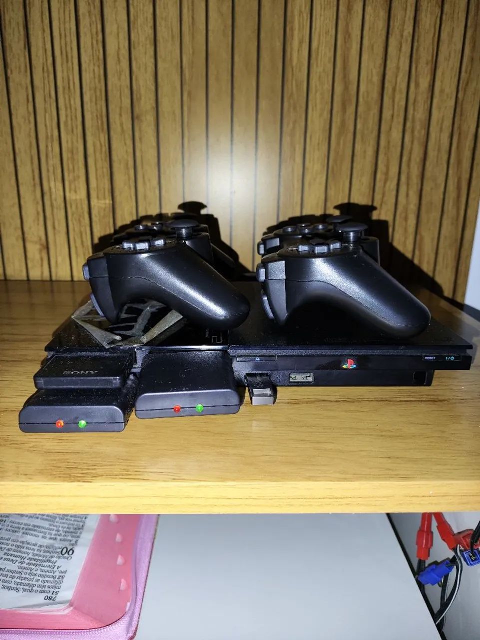 Playstation 2 (PS2) + Controles Sem Fio