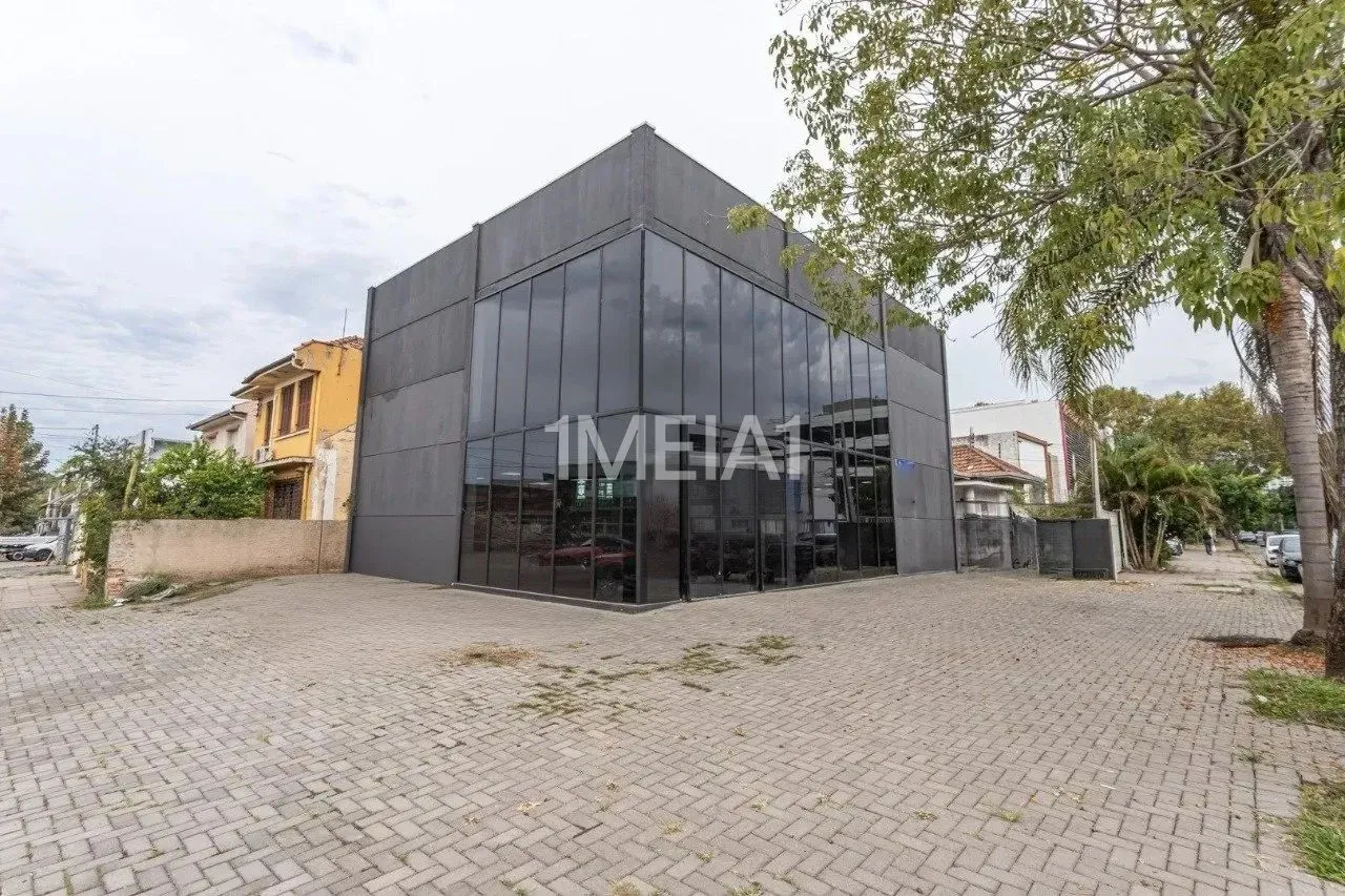 PRÉDIO COMERCIAL NOVO NO 4º DISTRITO!