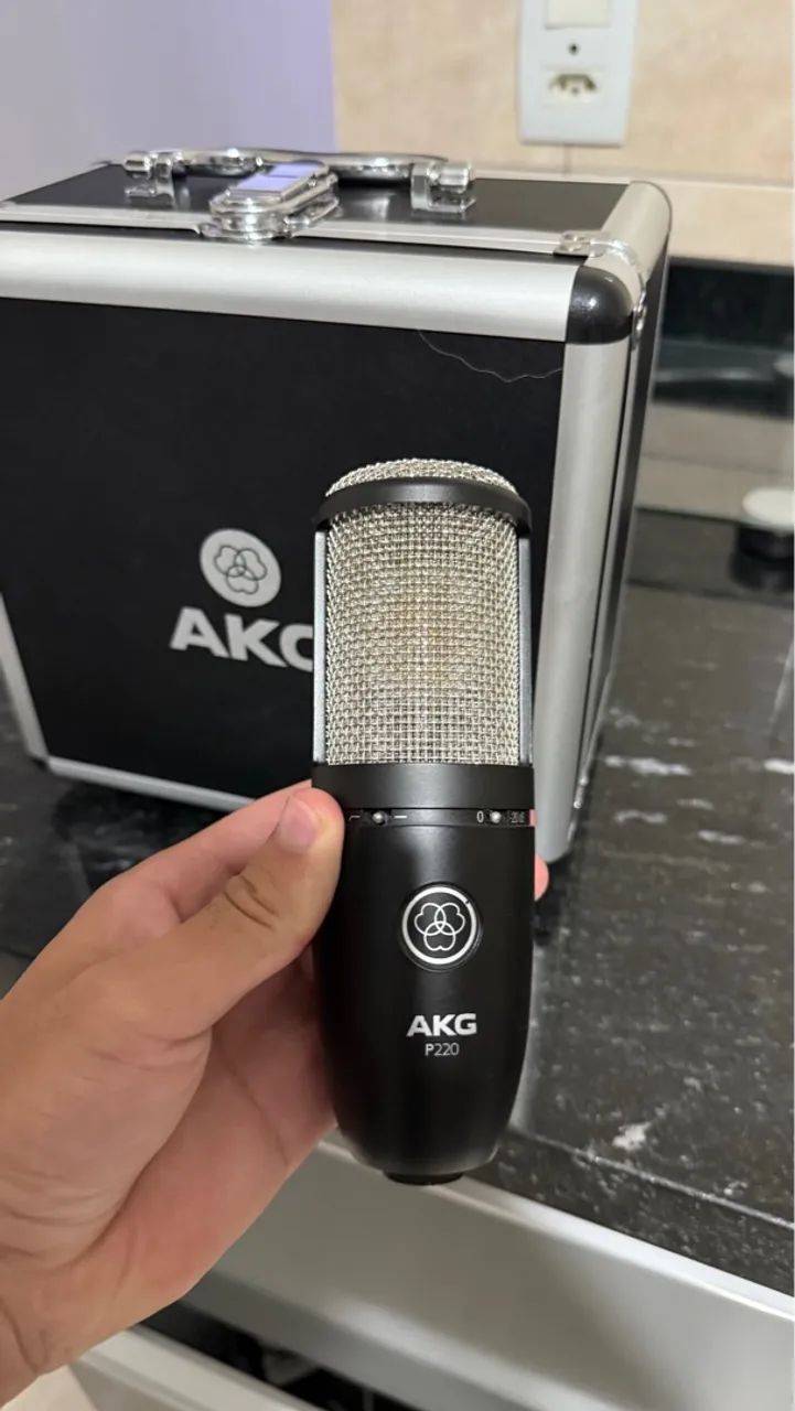 MICROFONE AKG P220 - Foto 2