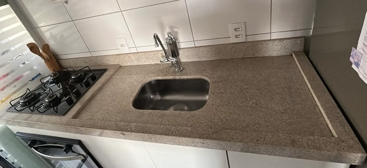 Pia com cuba de Aço Inox para Cozinha