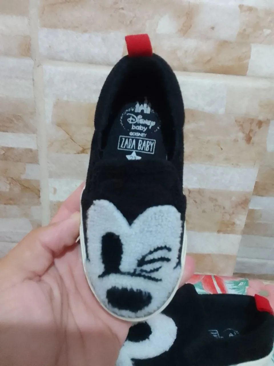 Tênis ZARA Mickey Mouse Baby- Tamanho 21 - Foto 6