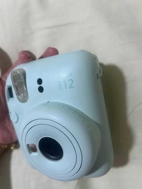 Câmera Instax Mini 12 Azul - Nova