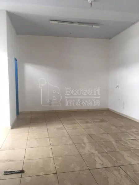 Locação de Comercial / Salão na cidade de Araraquara - Foto 2