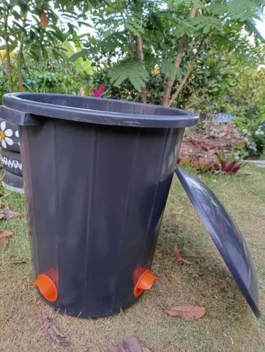 Ninhos, comedouros, bebedouros galinhas, aves, patos, perus - Foto 5