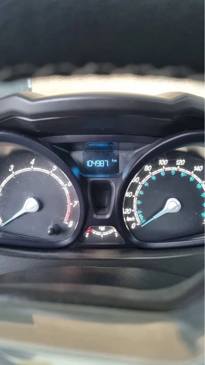 Ford Fiesta  - Foto 4