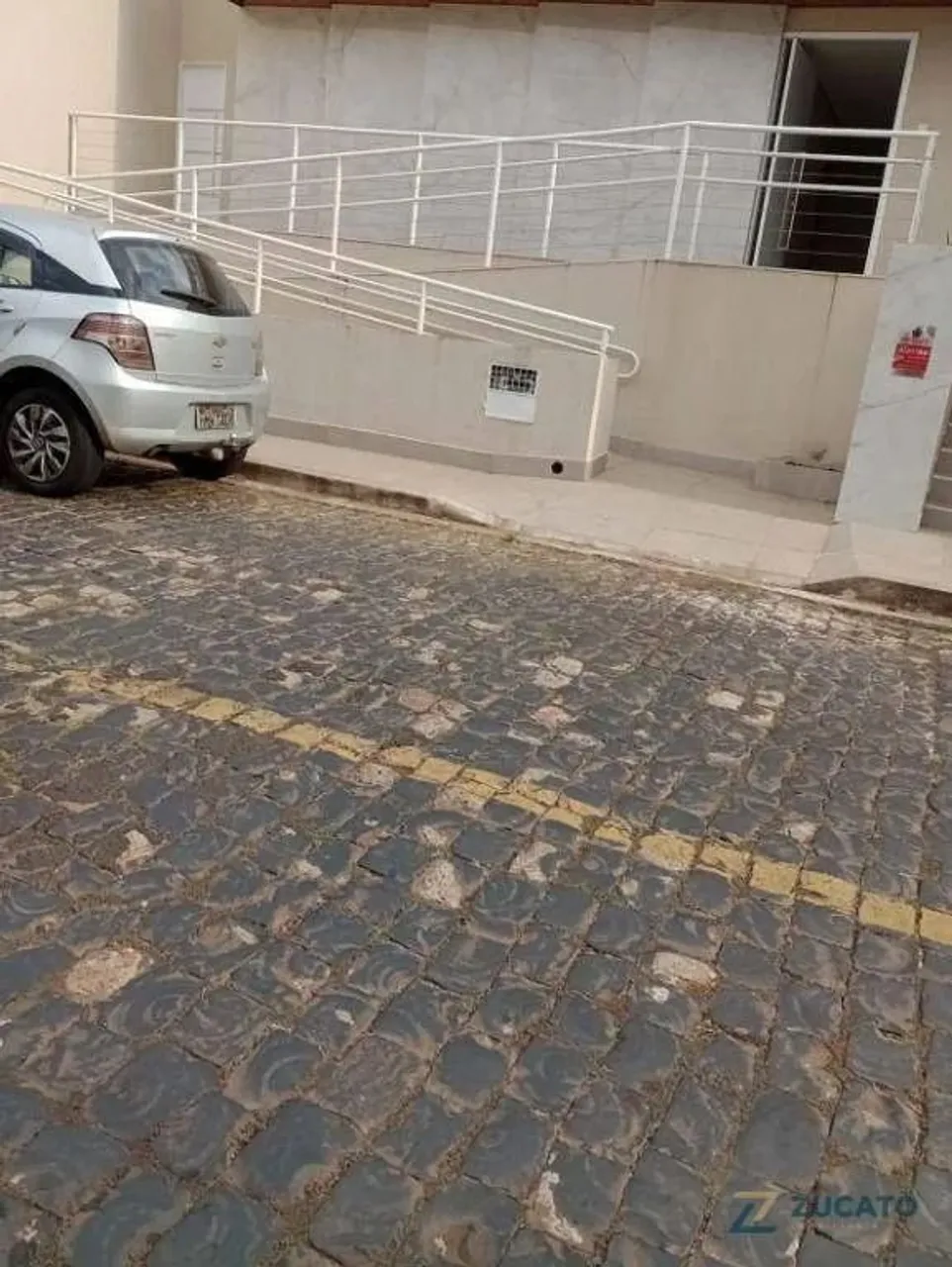 Sala à venda, 178 m² por R$ 880.000,00 - Mercês - Uberaba/MG