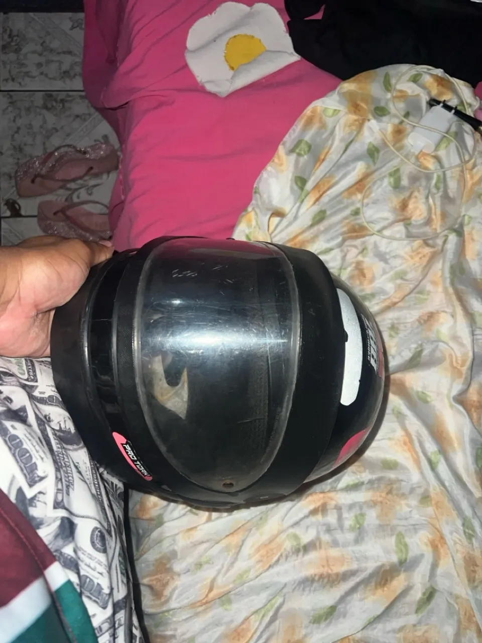 Capacete