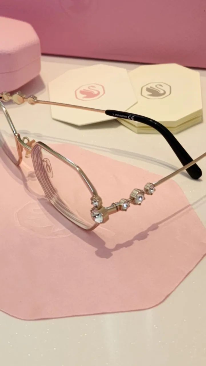 Óculos Swarovski
