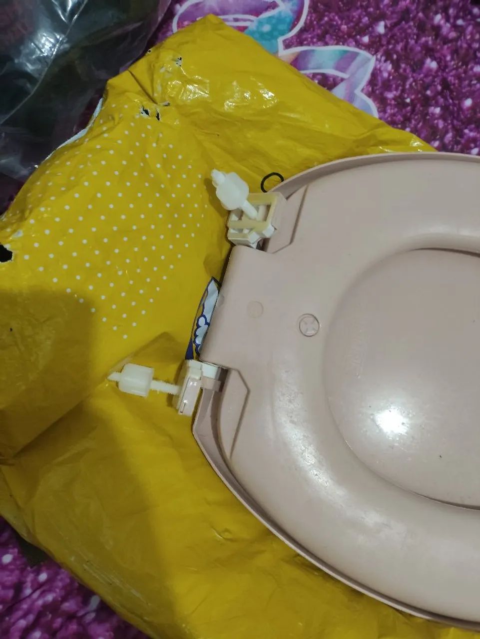 Assento sanitário oval astra rosa - Foto 5