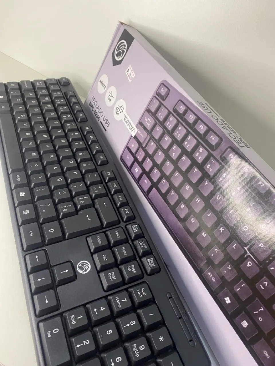 Teclado USB BPC-8236