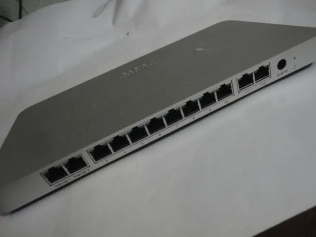 Firewall Appliance Cisco Meraki Mx68  - Foto 4