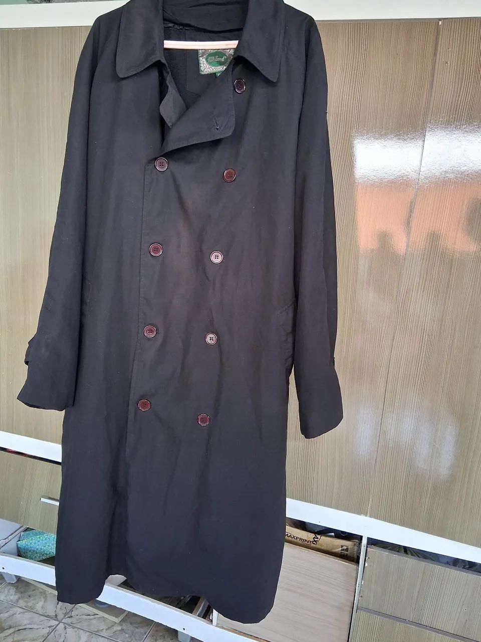 Casaco Trench Coat Preto Clássico