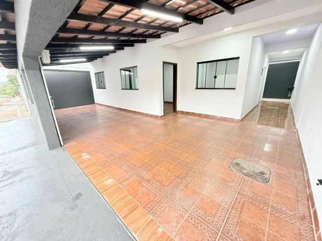 Casa no Setor Tradicional (rua Eugênio Jardim)