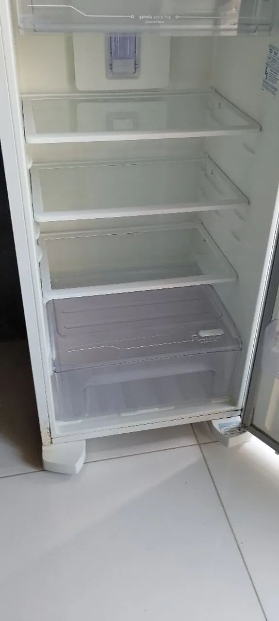 Geladeira Eletrolux Frost Free  - Foto 3
