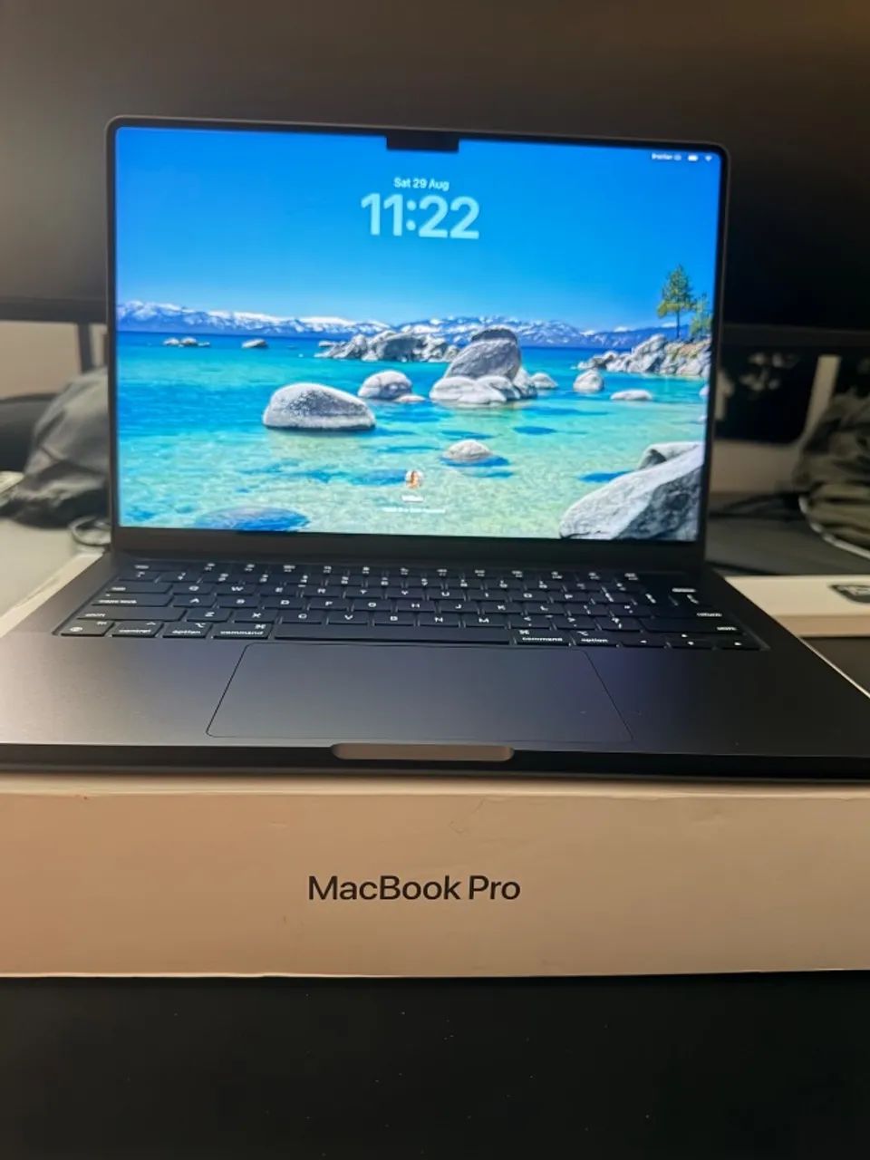 MacBook Pro 14 M3 Pro (Space Black) - 18GB / 512GB - Estado de